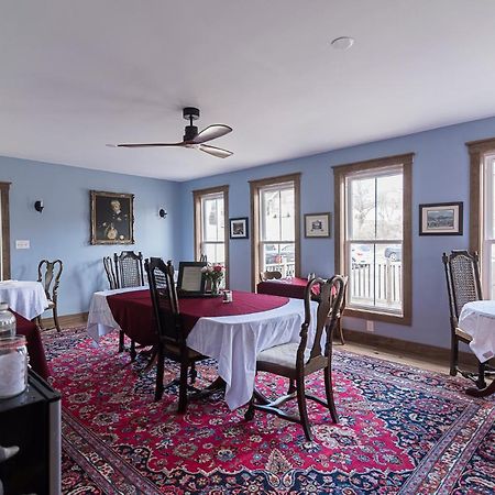 Light Horse Inn ハーパーズ・フェリー エクステリア 写真