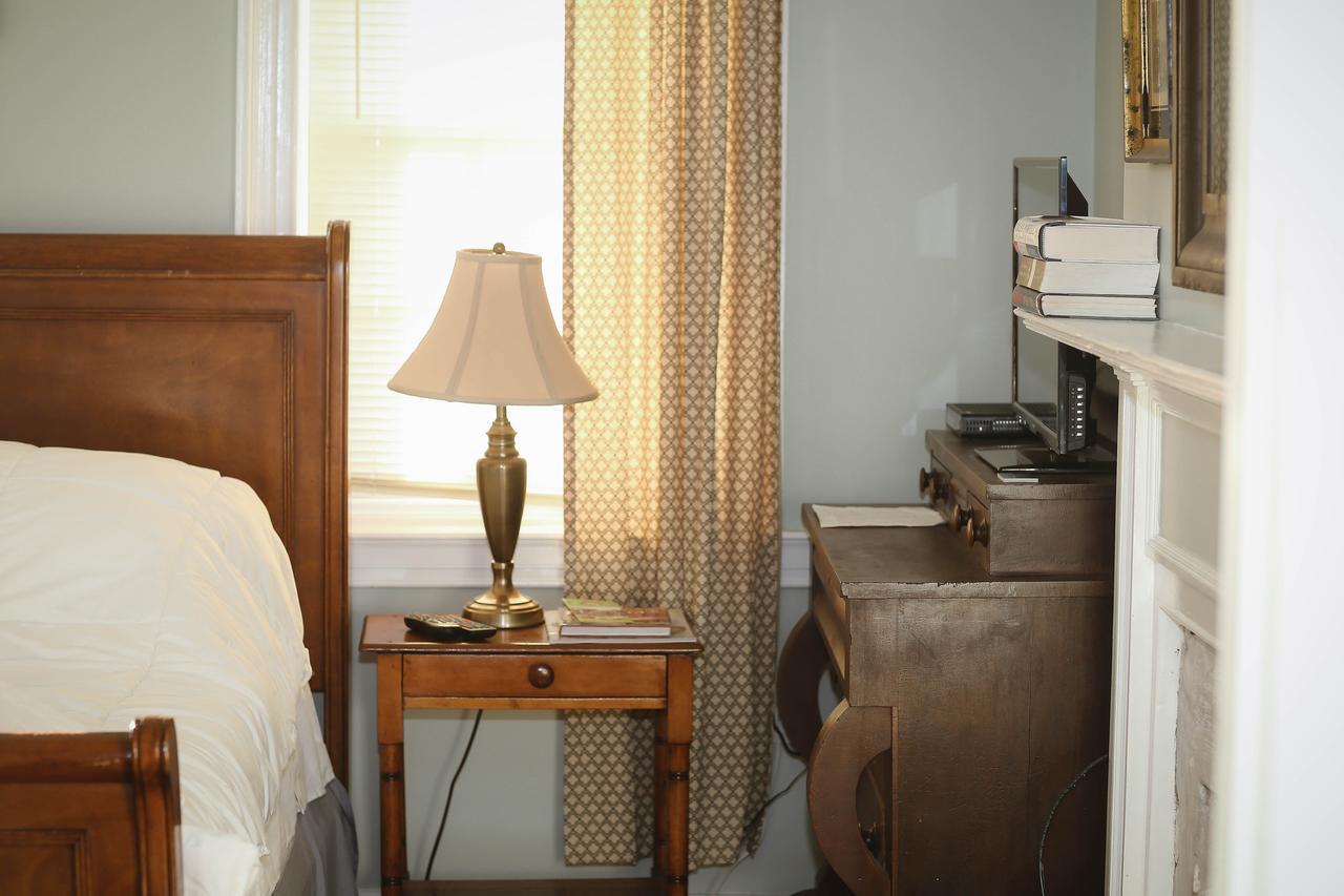 Light Horse Inn ハーパーズ・フェリー エクステリア 写真